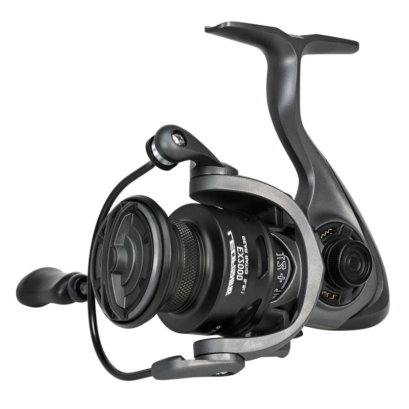 Gap-Free Saltwater-Specific Spinning Reel